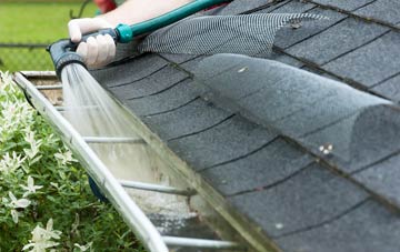Maesycwmmer gutter cleaning costs